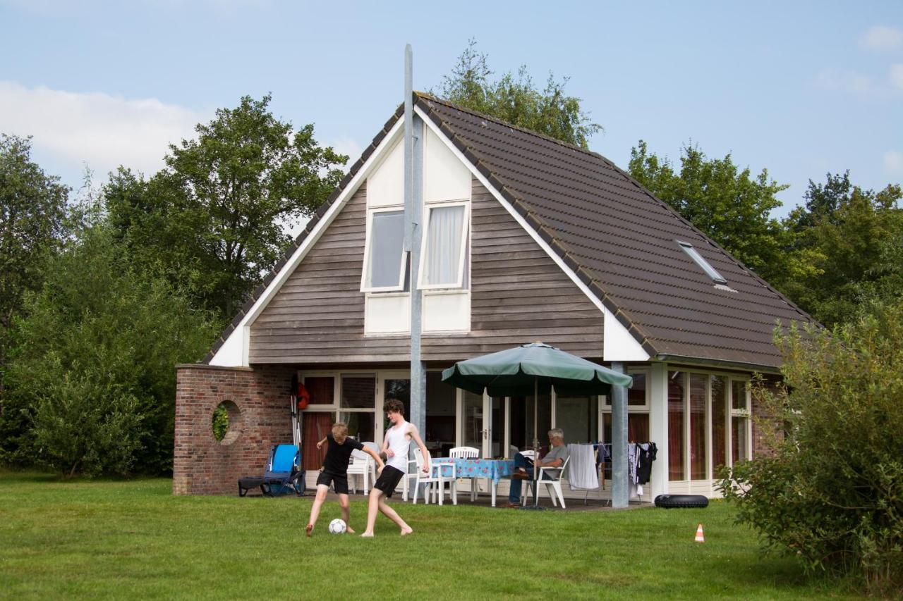 Vakantiehuis Camping It Wiid Earnewâld Esterno foto